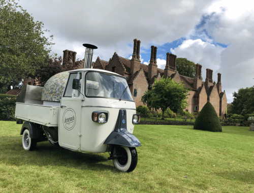 quirky pizza van for wedding hire